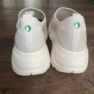 New Mix No.6 Women’s Wedge Tanna Sneaker Cream Size 8M